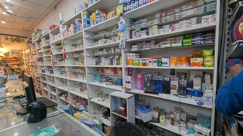 RUNNING STORE AND PHARMACY FOR SALE 2