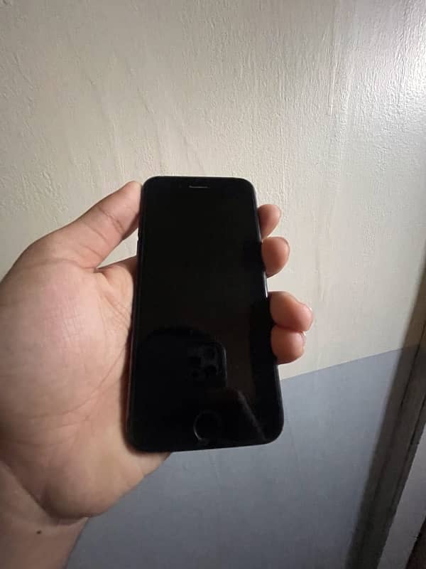 iPhone 7 256gb pta approved 5