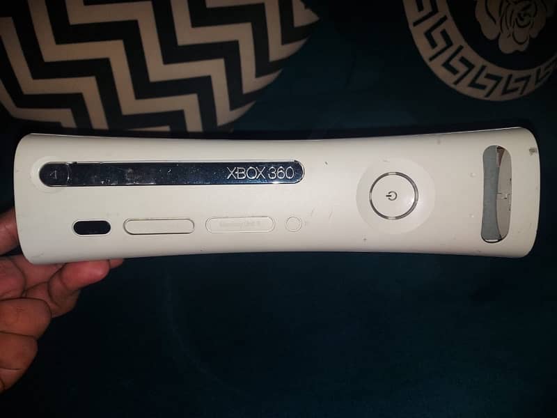 xbox 360 with 2 controllers. 0