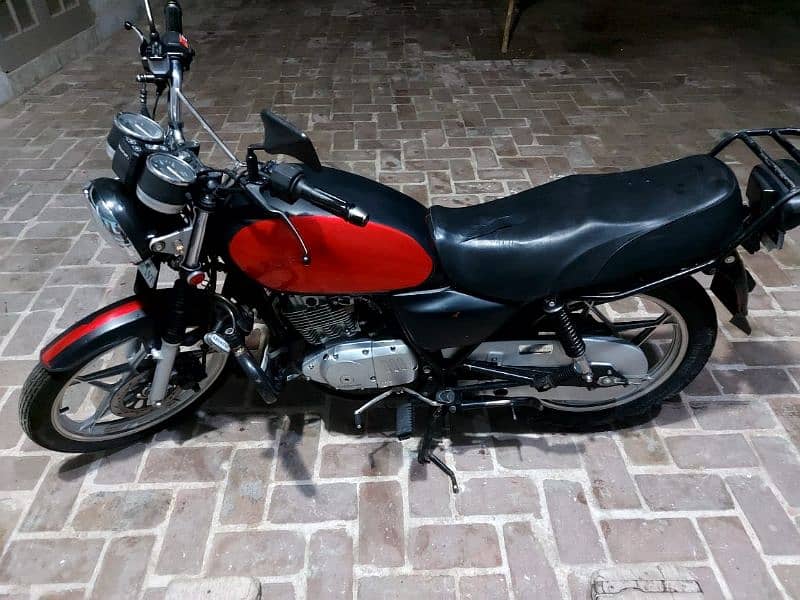 Suzuki gs 150 for sale 0