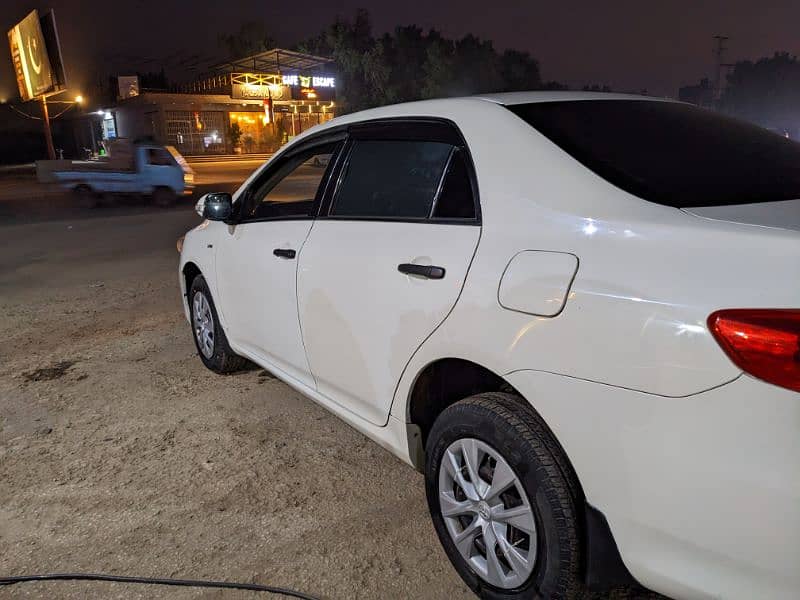 Toyota Corolla XLI 2013 3