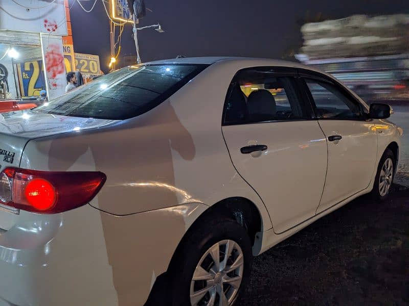 Toyota Corolla XLI 2013 6