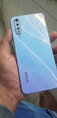 Vivo S1