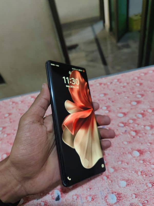 Vivo V30e 1