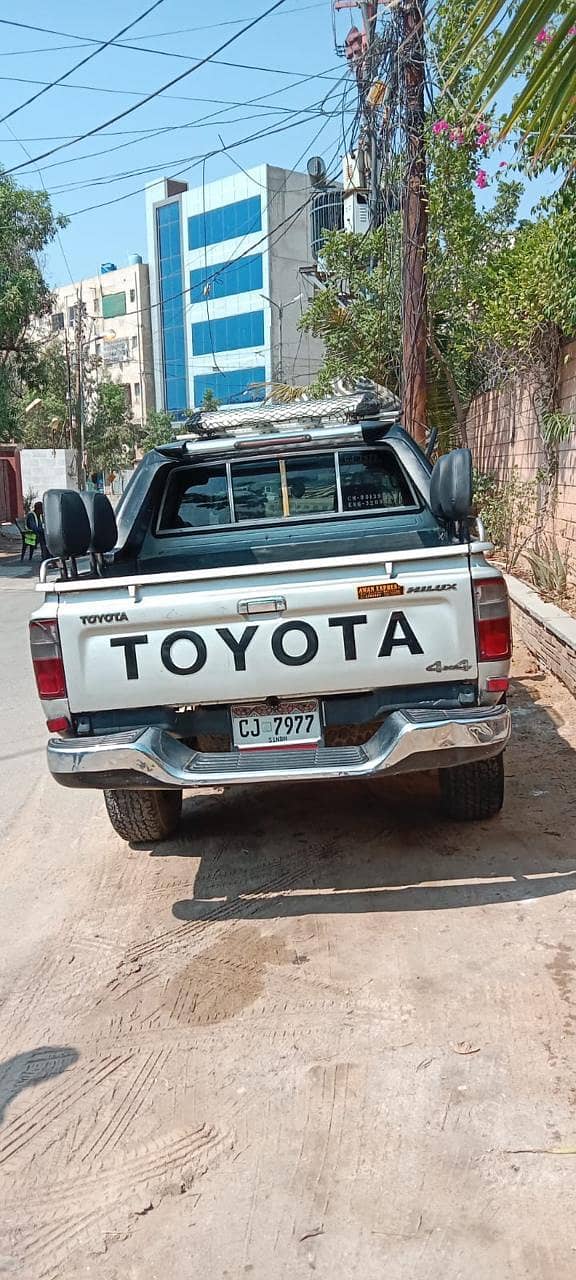 Toyota Hilux Double Cab 1994 10