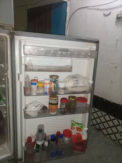 Dawlance Jumbo Size Refrigerator With Lush Condition