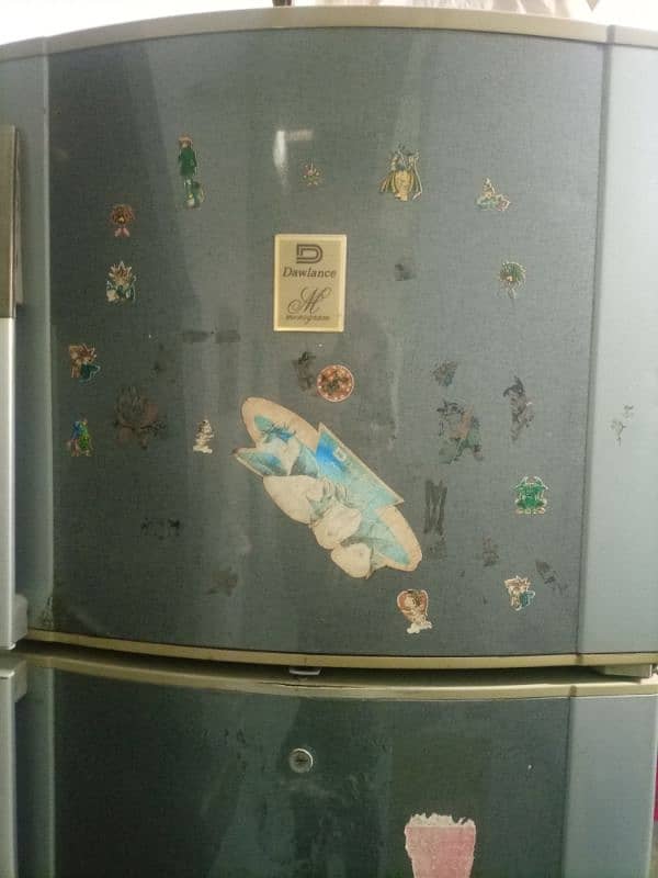 Dawlance Jumbo Size Refrigerator With Lush Condition 3