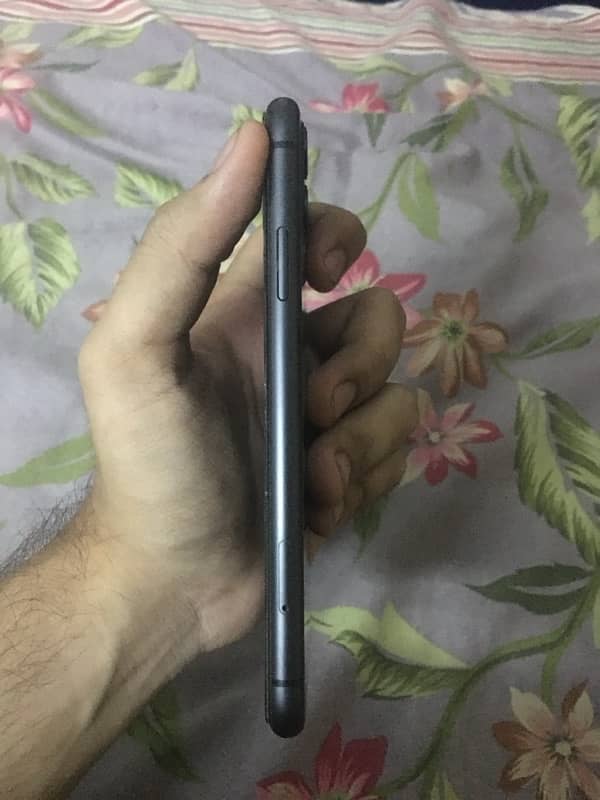 Apple Iphone 11 JV 64gb 3