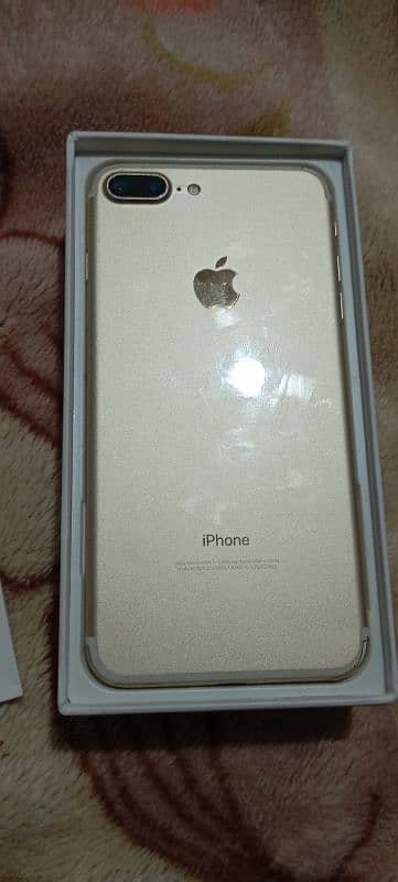 iPhone 7 plus pta approved with box 4