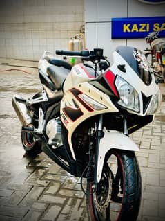 Sports bike 200cc