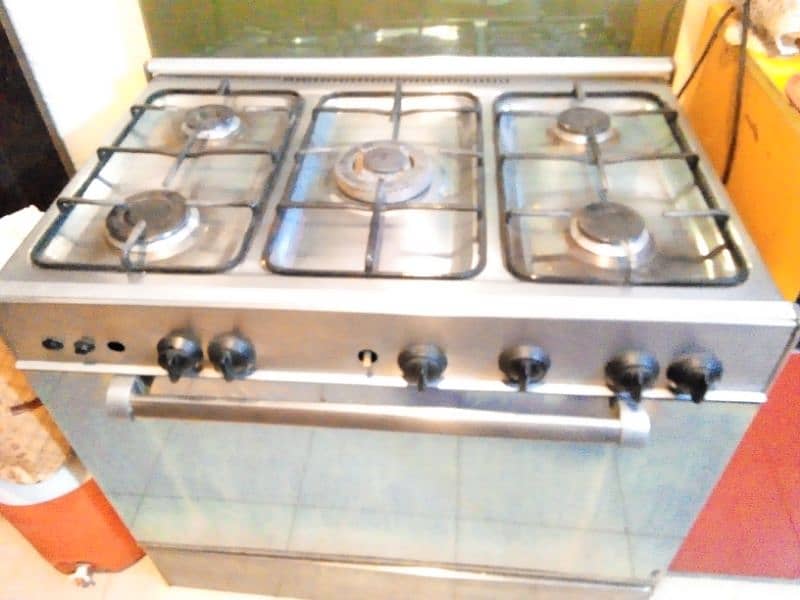 5 Burner Cooking Range 2