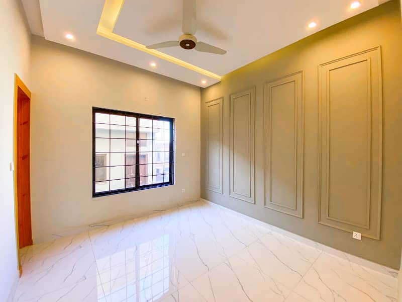 Stylish 7 Marla House for Sale in Citi Housing Jhelum! 3