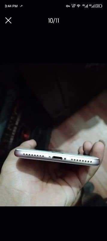 I phone 7 plus used 32 GB bypass 2