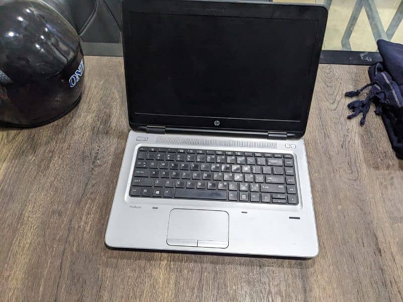 hp probook  10/10 condition 1