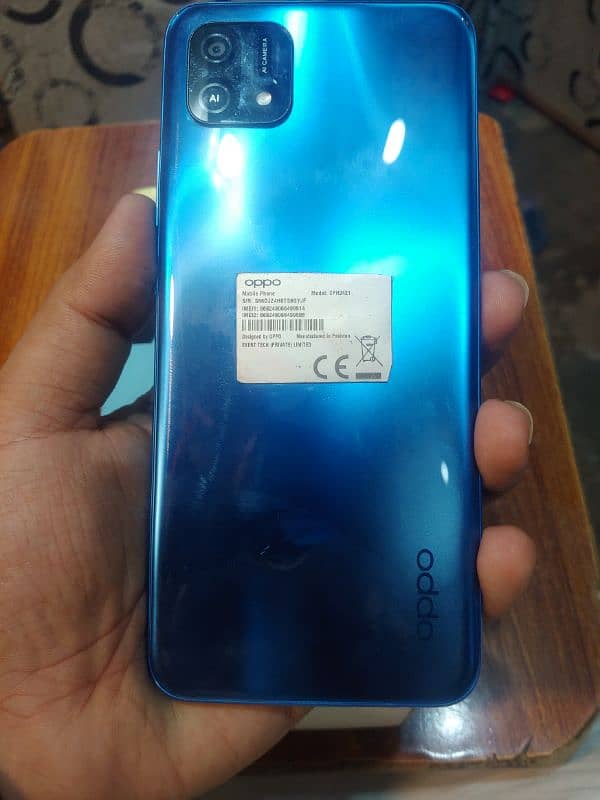 Oppo A16e. 2