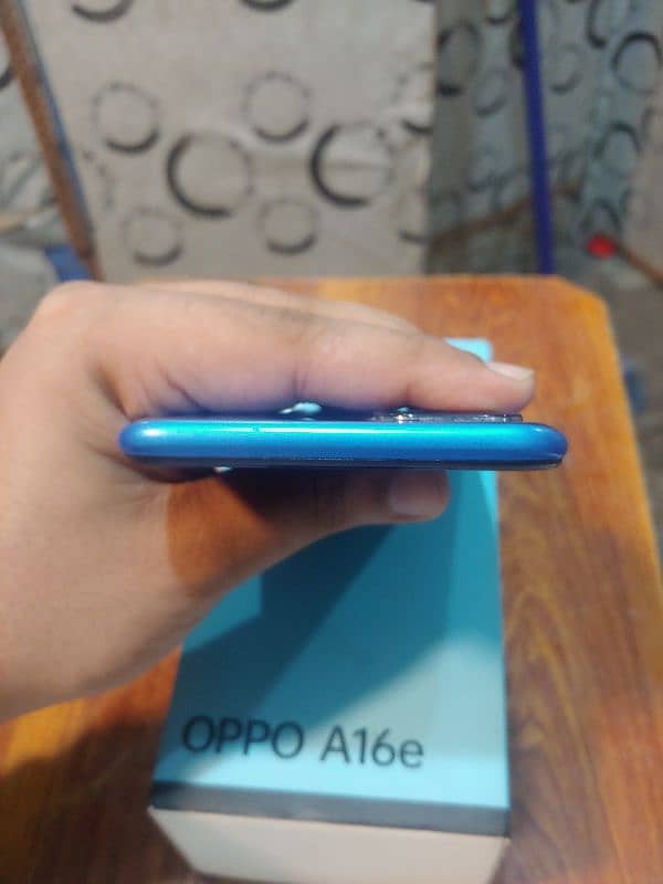 Oppo A16e. 4