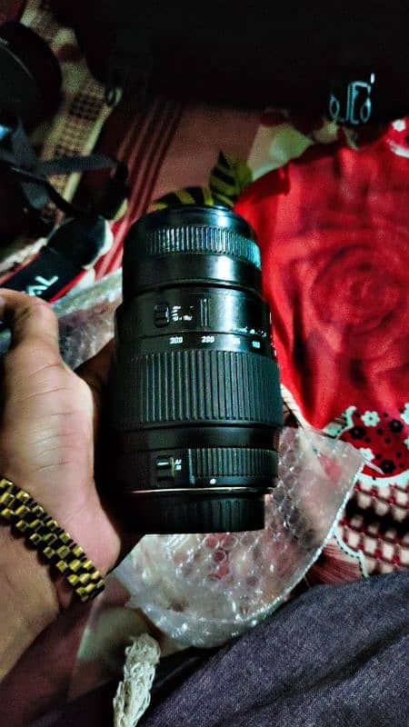 DSLR Canon 600D camera 3