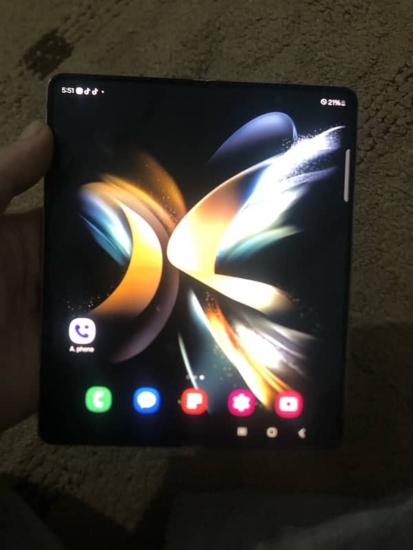 galaxy  Z fold4  dual sim 5