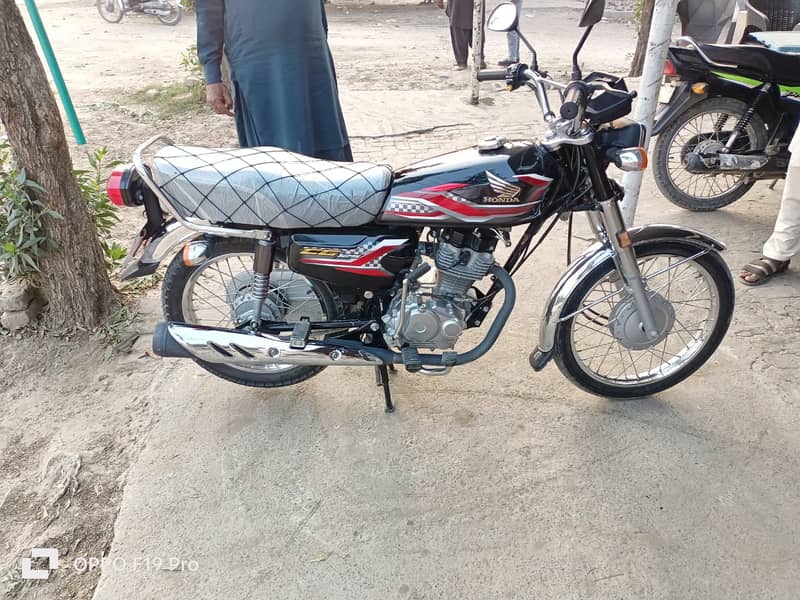 Honda CG125 2023 /24 model 2