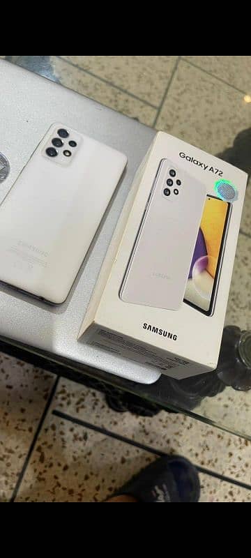 Galaxy A72 lush condition. 0