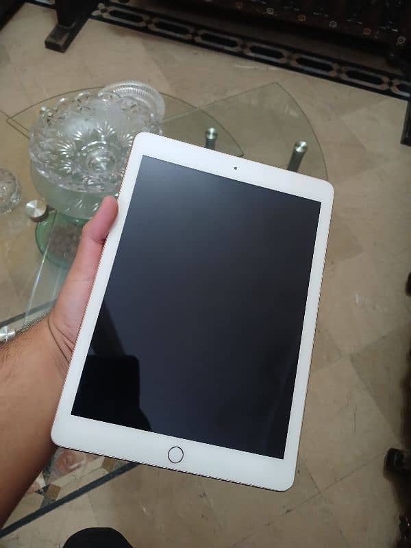 ipad 6 gen 32gb rose gold 2