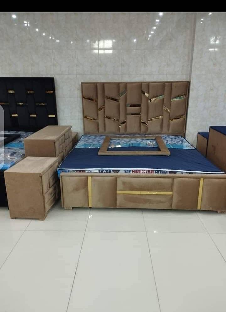 bed / double bed / king size bed / poshish bed / bed set / side table 6