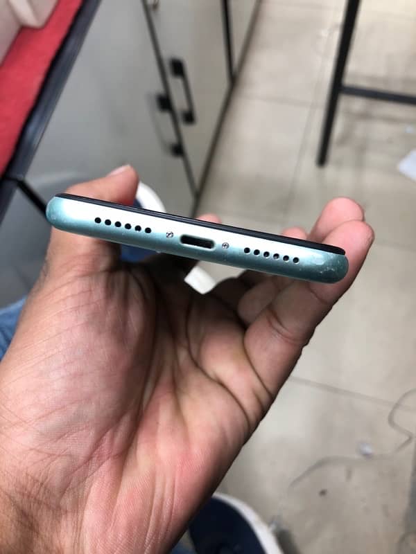 iphone 11 128gb non pta 3