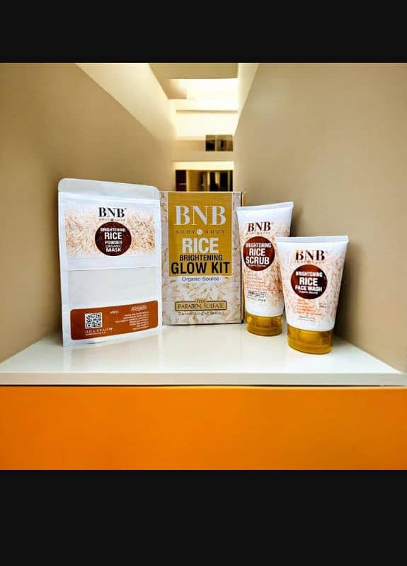 BNB Rice extract bright & Glow kit 0