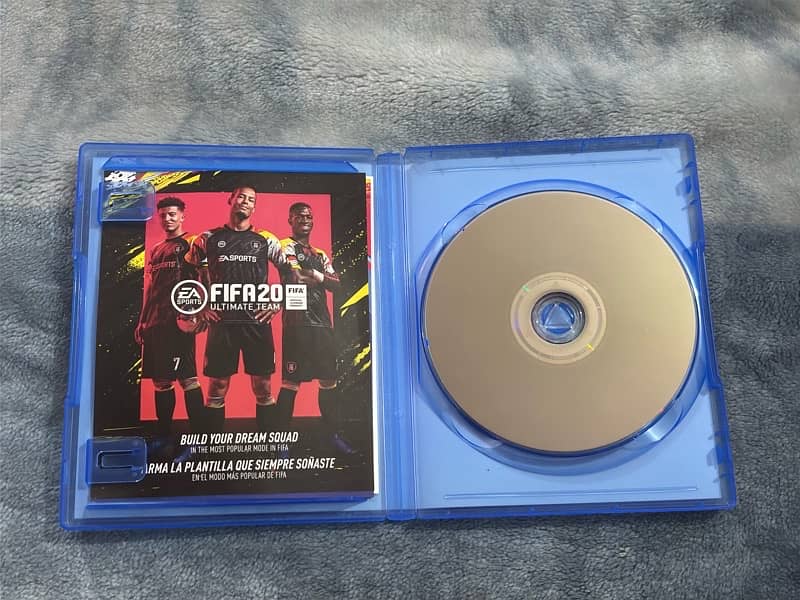 Fifa 20 ps4 game USA BOUGHT just like new 3