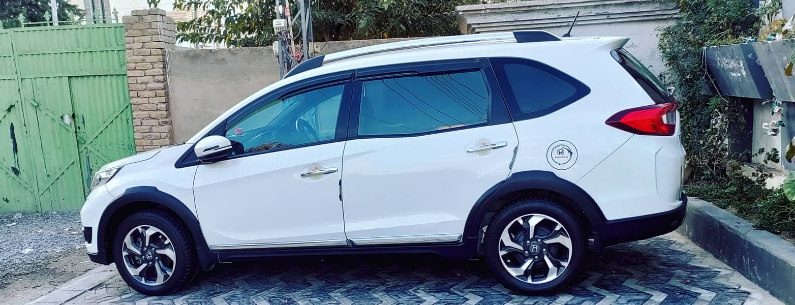 Honda BR-V 2017 i-VTEC S 16