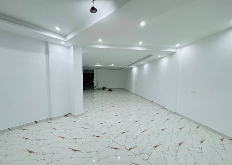 24 Marla Building ground mezzanine floor available for rent in DHA Phase 3 3