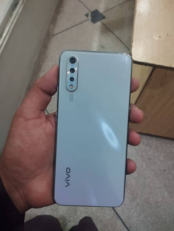 Vivo si 4/128 all original phone 0