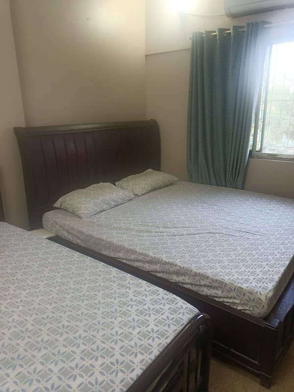 flat for sale 2 bed dd carnar mean road fecing leasd fast floor 1