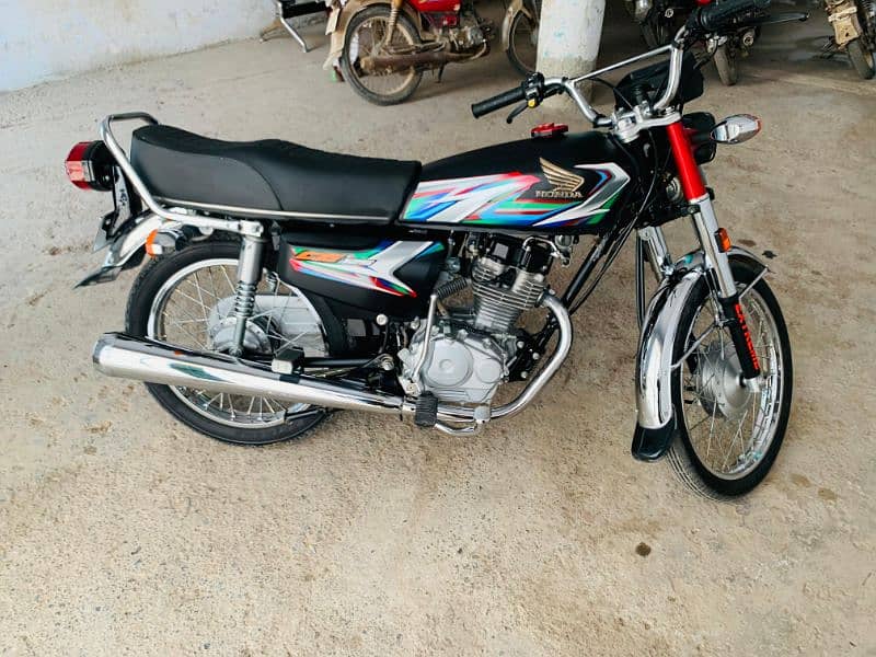 Honda CG 125 2023 4