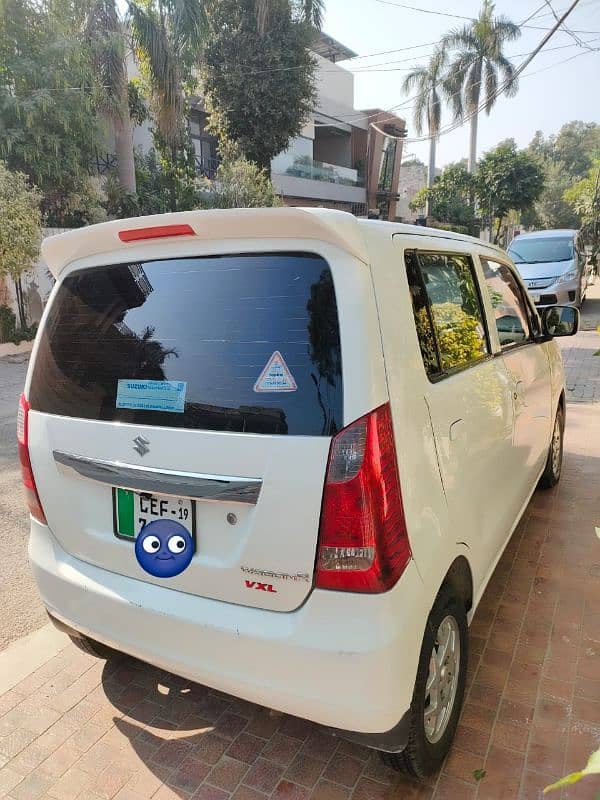 Suzuki Wagon R 2019 1