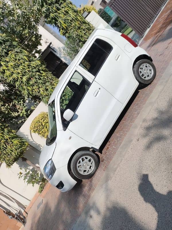 Suzuki Wagon R 2019 4