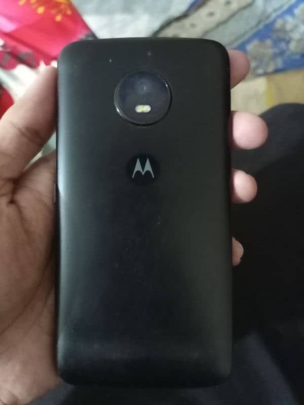 Moto E4 2/16 GB 1