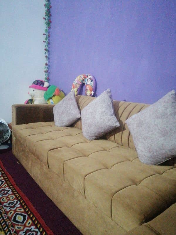 Sofa for sale 3