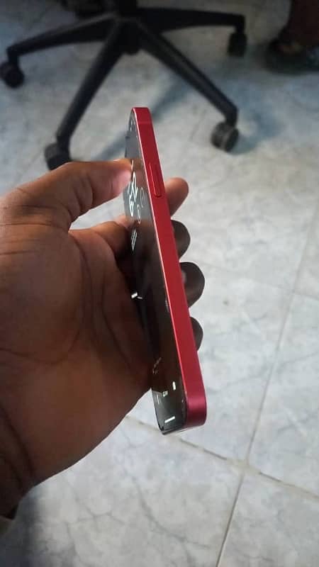 iPhone 12 Red 64gb in Fresh condition sealed 3