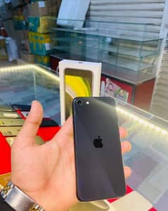 iPhone SE 64gb pta approved=  03486223941