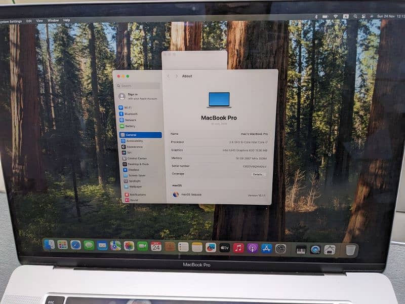 Apple MacBook pro 2019 Touch Bar i7 8