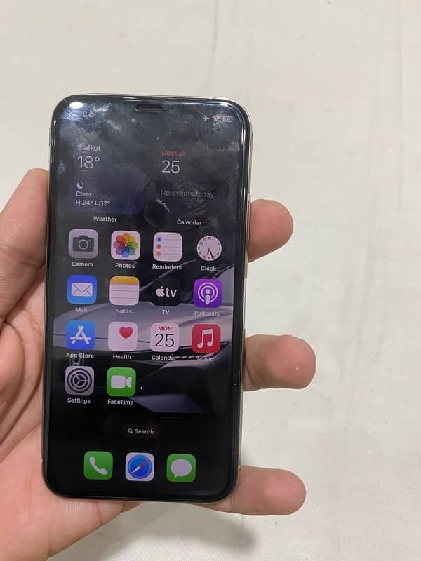 iPhone XS factory unlock condition 10/10 1