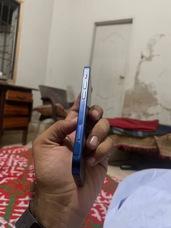 IPHONE 12 MINI 1