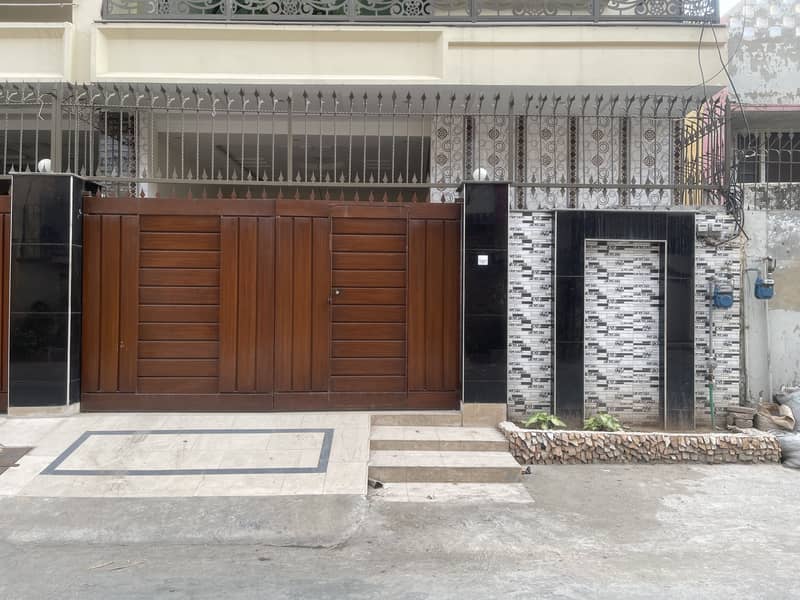 7.5 MARLA TRIPLE STORY HOUSE AVAILABLE FOR SALE 1