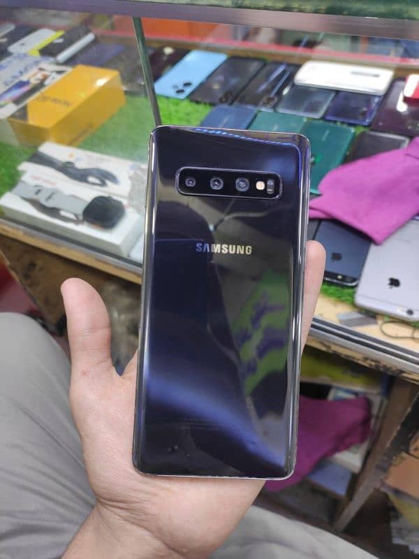 SAMSUNG S10  NON APPROVED 6/128 0