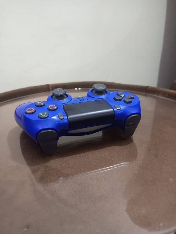 PLAYSTATION 4(PS4) ORIGINAL CONTROLLER 1