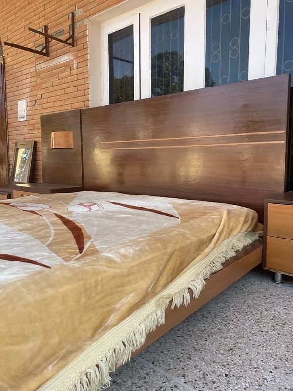 modern brown bed set 3