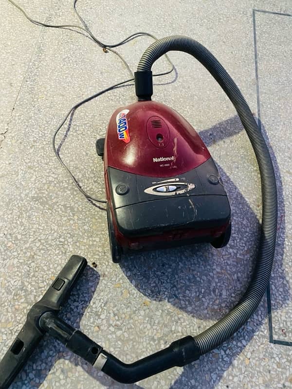 National Vaccum cleaner 3