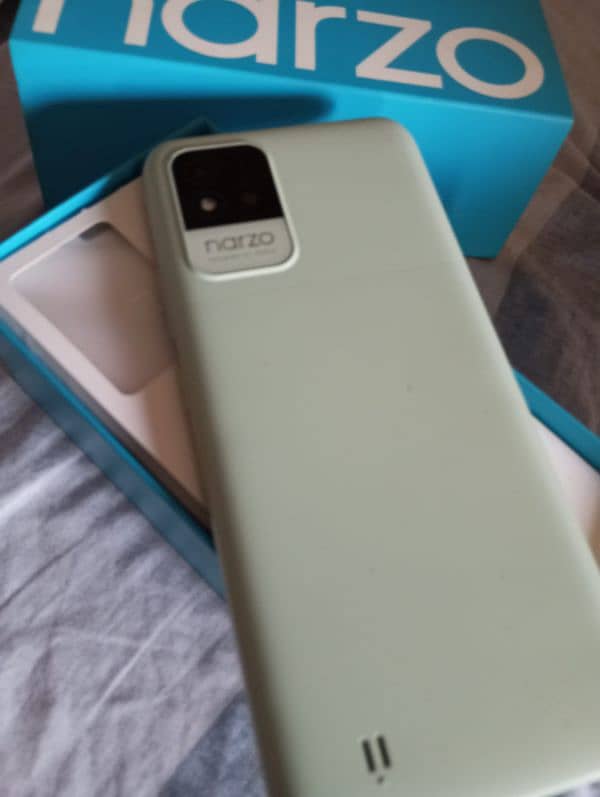 Realme Narzo 50i 4/64 0