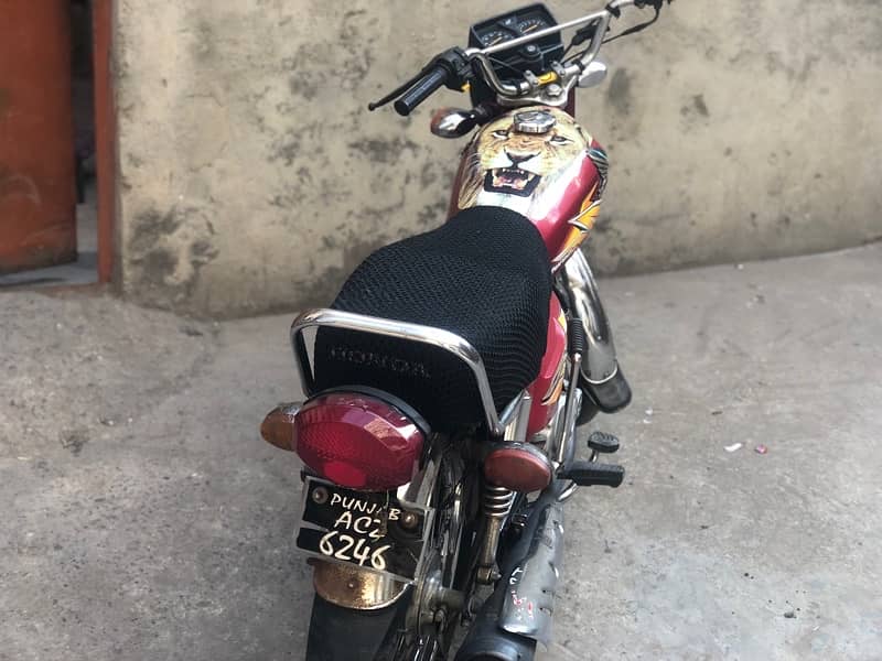 Honda 125 2021 model urgent sale 3